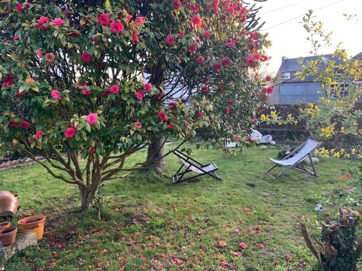 Aux Portes De Pont-Aven, Maison Pleine De Charme Экстерьер фото